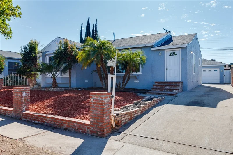 2720 Tichenor St, Compton, CA 90220
