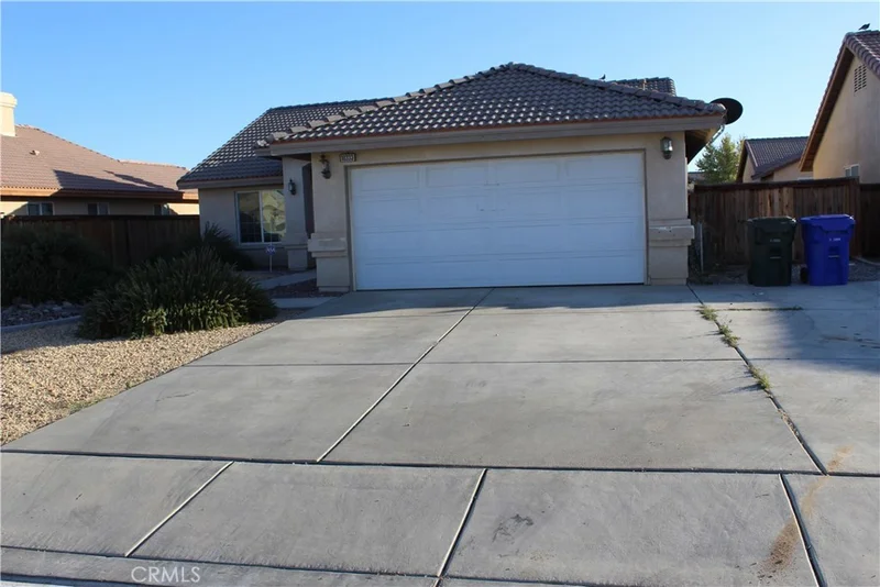 10333 Mendicino, Adelanto, CA 92301
