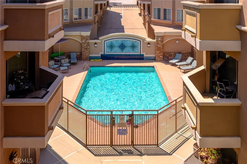 2750 Artesia #328, Redondo Beach, CA 90278