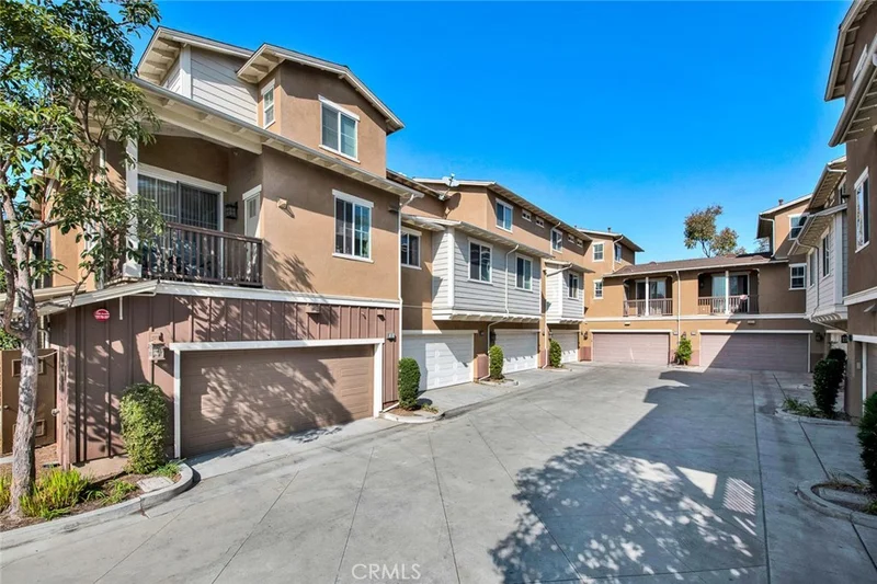 102 Liberty, Tustin, CA 92782