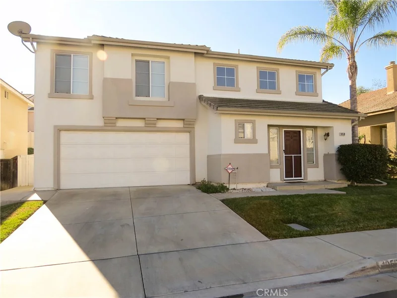 1050 Aurora, Corona, CA 92881