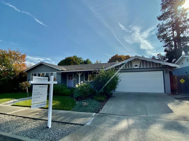 10500 Oakville, Cupertino, CA 95014