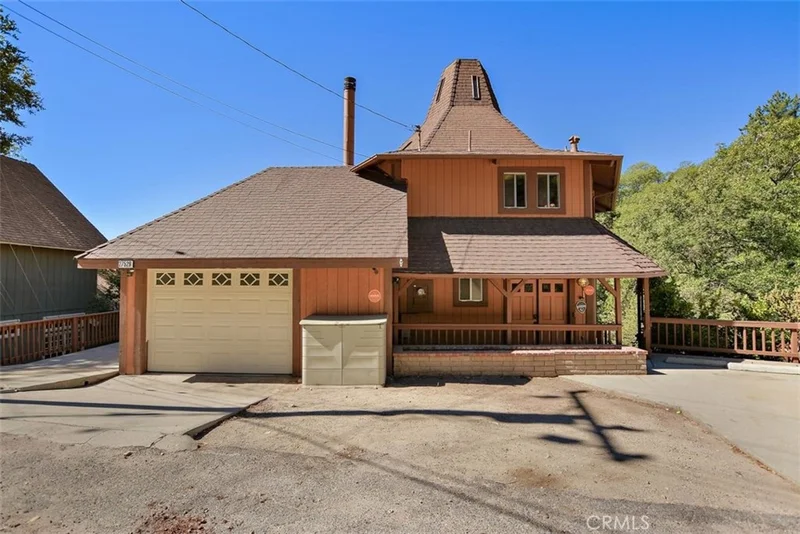 27529 Alpen, Lake Arrowhead, CA 92352