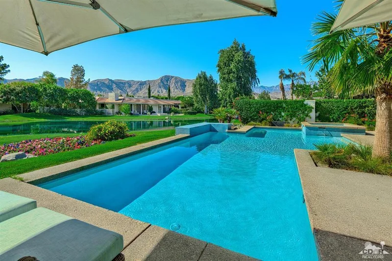 10 Sussex, Rancho Mirage, CA 92270