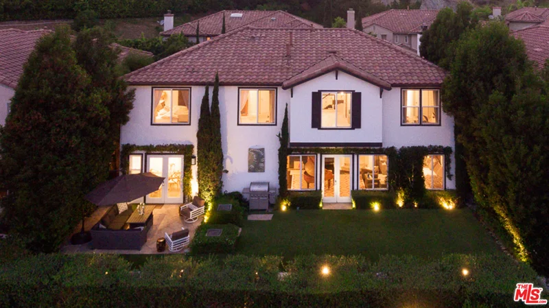 2764 Hollyview, Los Angeles, CA 90068
