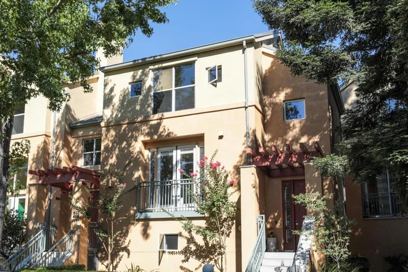 909 Camille, Mountain View, CA 94040