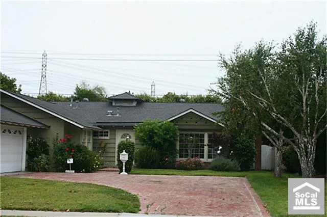 11561 Martha Ann, Rossmoor, CA 90720