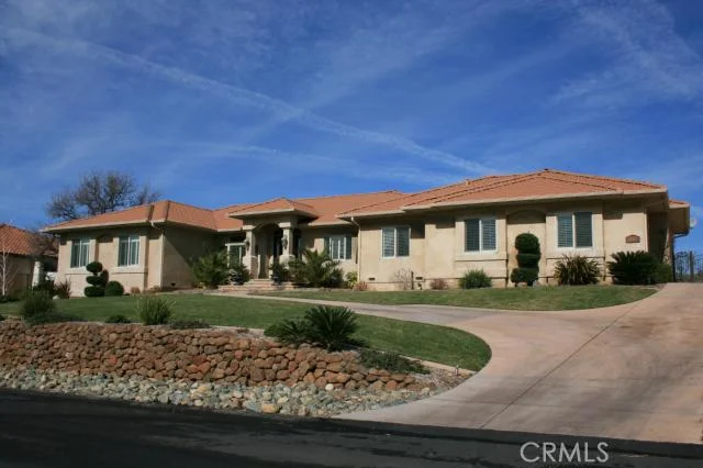 860 Whispering Winds, Chico, CA 95928