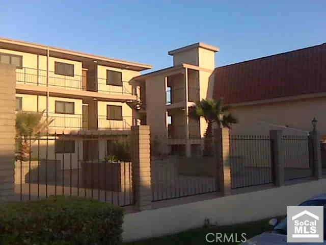900 Cedar #203, El Segundo, CA 90245