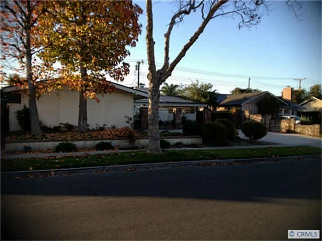 11446 Harrisburg, Los Alamitos, CA 90720