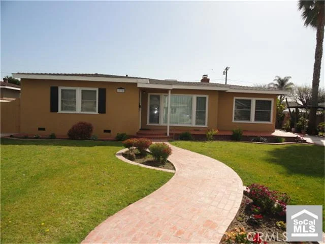 12302 Oakwood, Garden Grove, CA 92840