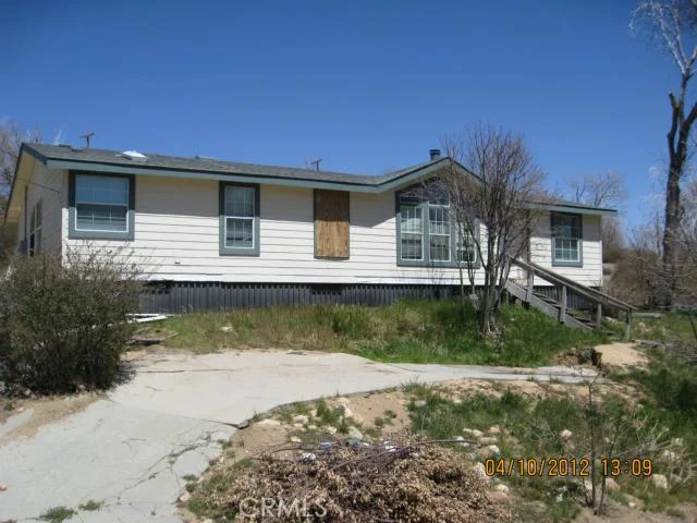 29696 Hickory, Cedar Glen, CA 92352