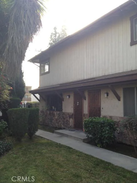 8643 Rosecrans #A, Paramount, CA 90723