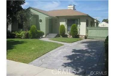 8705 10th, Inglewood, CA 90305