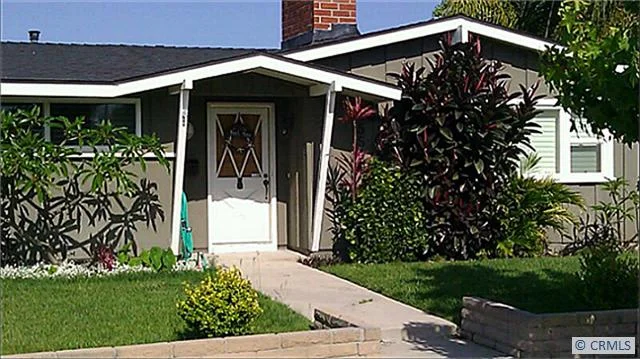 2550 Fordham, Costa Mesa, CA 92626
