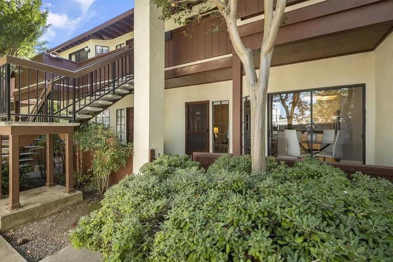 454 Costa Mesa Terrace B, Sunnyvale, CA 94085