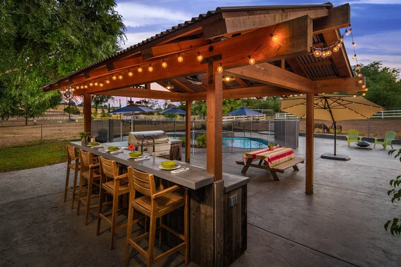 1012 Reaser Lane, Ramona, CA 92065