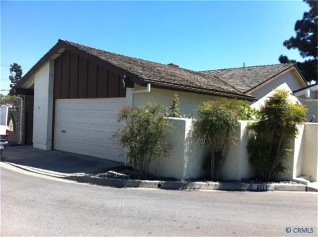 5181 Carlsbad, Los Alamitos, CA 90720