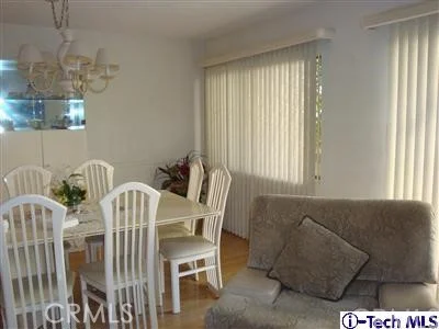 1142 Campbell #102, Glendale, CA 91207