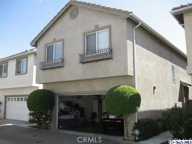 8554 Burnet #118, North Hills, CA 91343