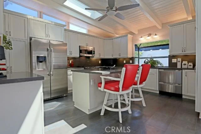 5430 134th, Hawthorne, CA 90250