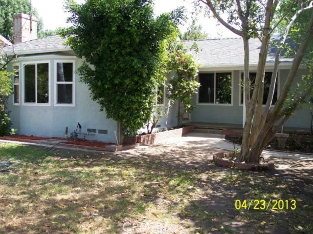 8908 Darby, Northridge, CA 91325