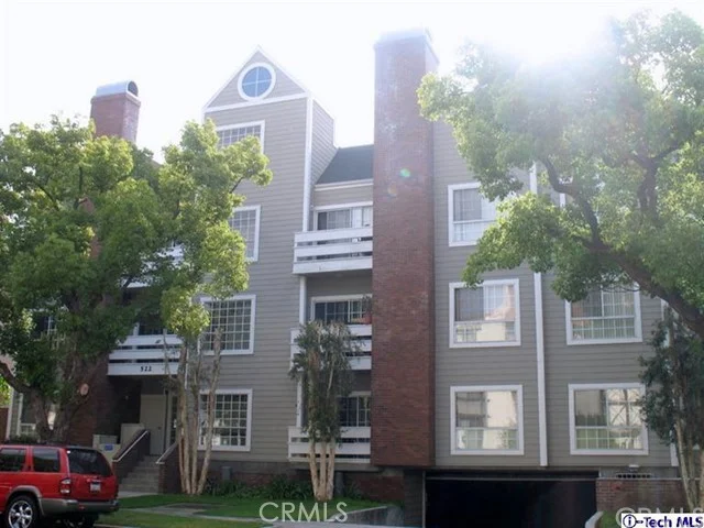 522 Jackson #305, Glendale, CA 91206