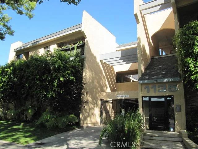 1135 Allen #4, Glendale, CA 91201