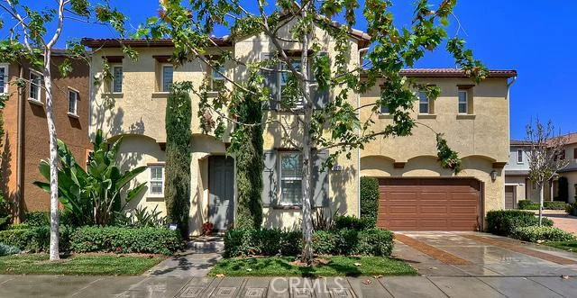 227 Sparkleberry, Orange, CA 92865