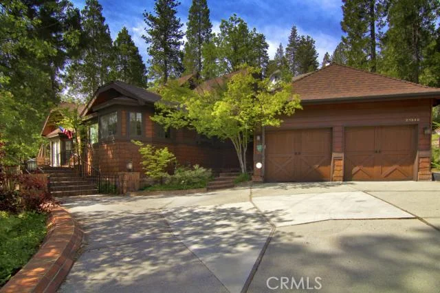 27540 Shore, Lake Arrowhead, CA 92352