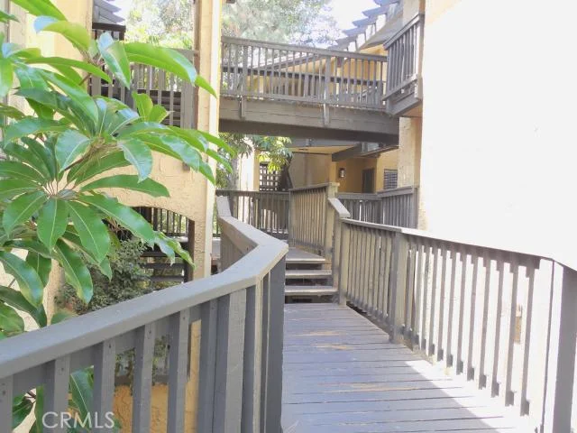 25571 Indian Hill #I, Laguna Hills, CA 92653