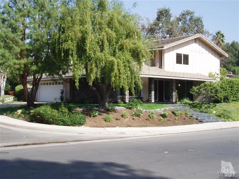 4334 Deerpark, Westlake Village, CA 91361