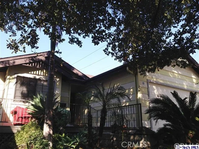 4323 Rosemont, La Crescenta, CA 91214