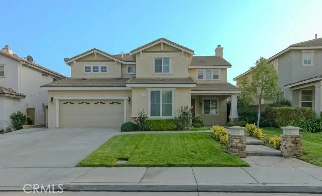 6220 Peach Blossom, Eastvale, CA 92880