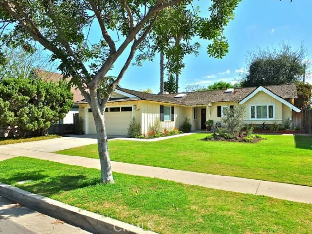 11892 Reagan, Los Alamitos, CA 90720