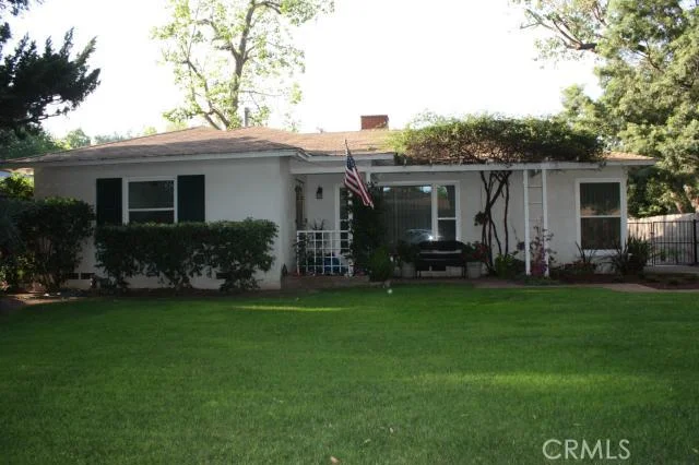 4561 Emerson, Riverside, CA 92506