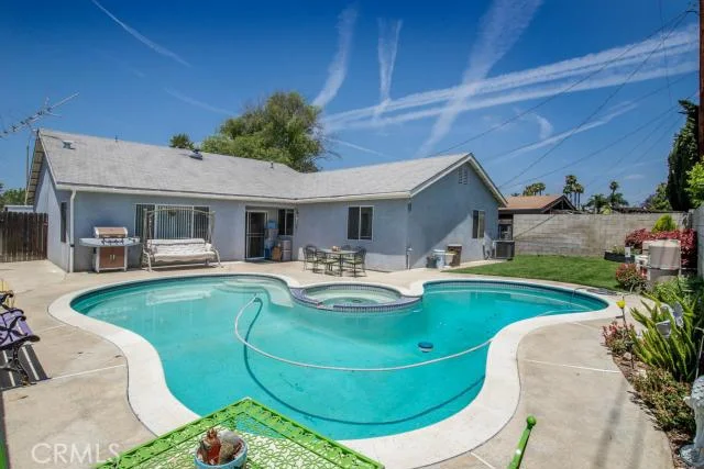 1038 N Laguna Street, Anaheim, CA 92801