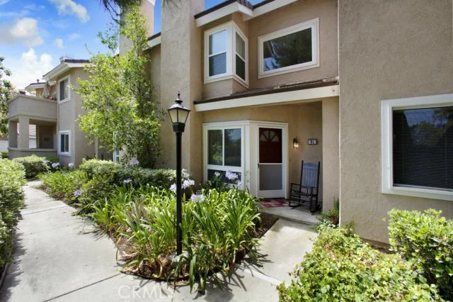 91 Goldenrod #57, Irvine, CA 92614