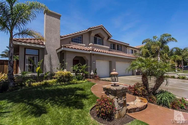 117 San Bernardino Avenue, Ventura, CA 93004