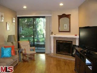8675 Falmouth #113, Playa Del Rey, CA 90293