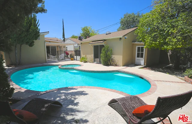 4332 Saint Clair, Studio City, CA 91604