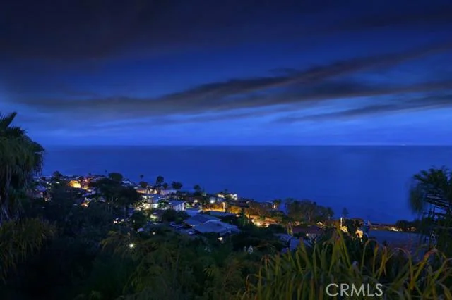 420 Alta Vista, Laguna Beach, CA 92651
