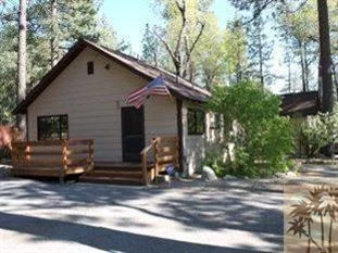 54305 Pine Crest, Idyllwild, CA 92549