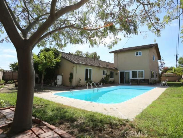 4209 Celeste, Santa Ana, CA 92703