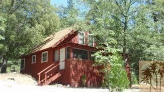 25600 Seneca Dr, Idyllwild, CA 92549