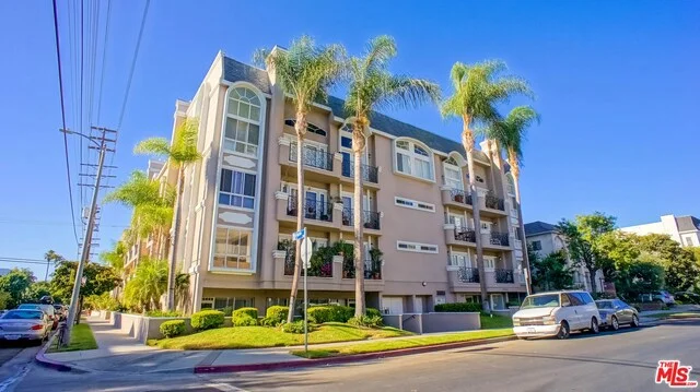 11855 Goshen #205, Los Angeles, CA 90049