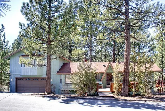 517 Woodside, Big Bear, CA 92314