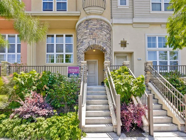 416 Toyama Drive, Sunnyvale, CA 94089
