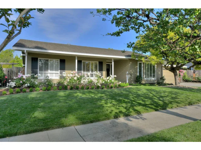 116 Meadowbrook Drive, Los Gatos, CA 95032