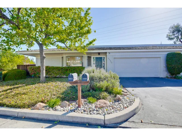 22920 Stonebridge Road, Cupertino, CA 95014